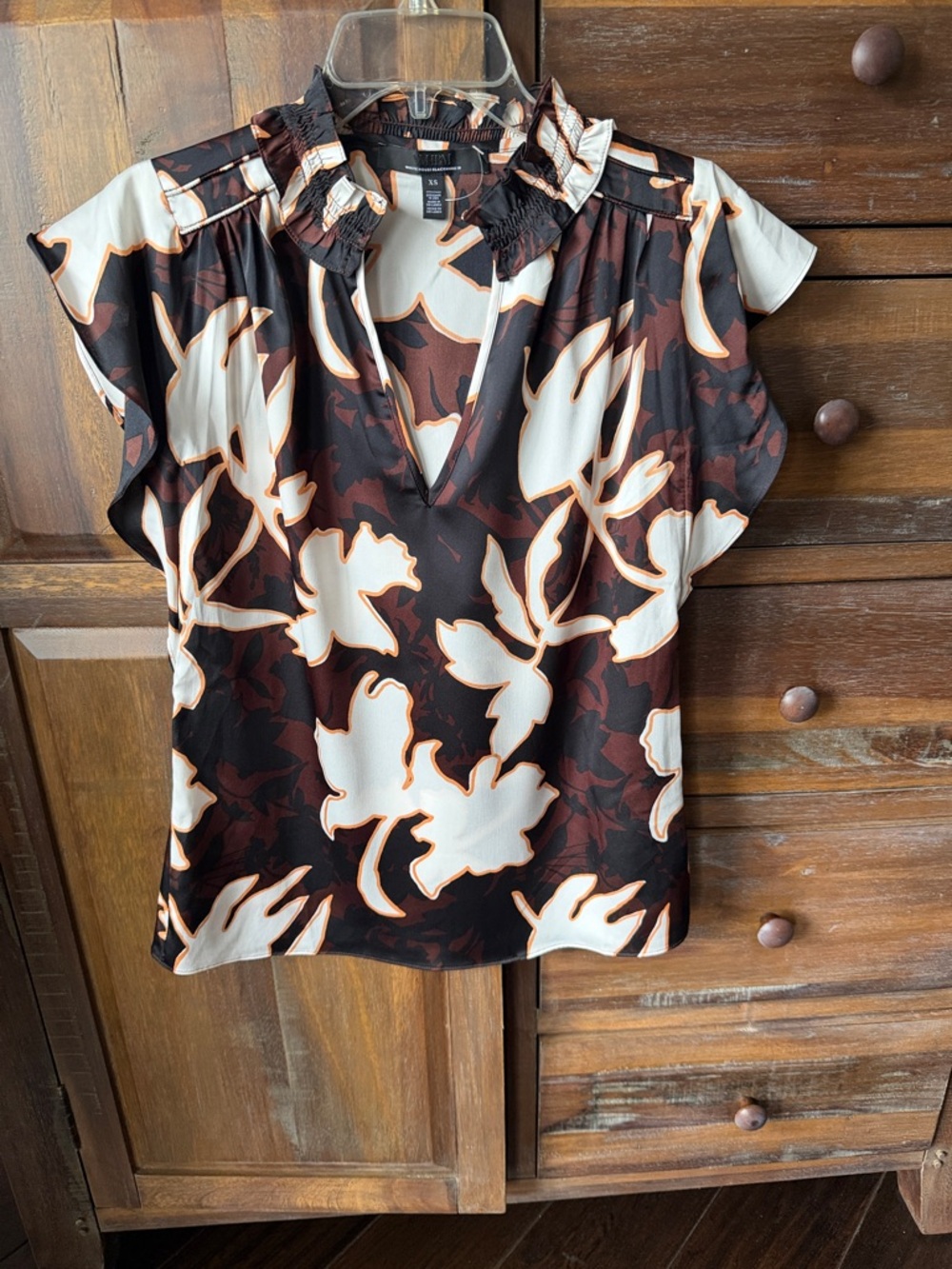 White House Black Market Black, Brown & Cream Floral Ruffle Collar Blouse